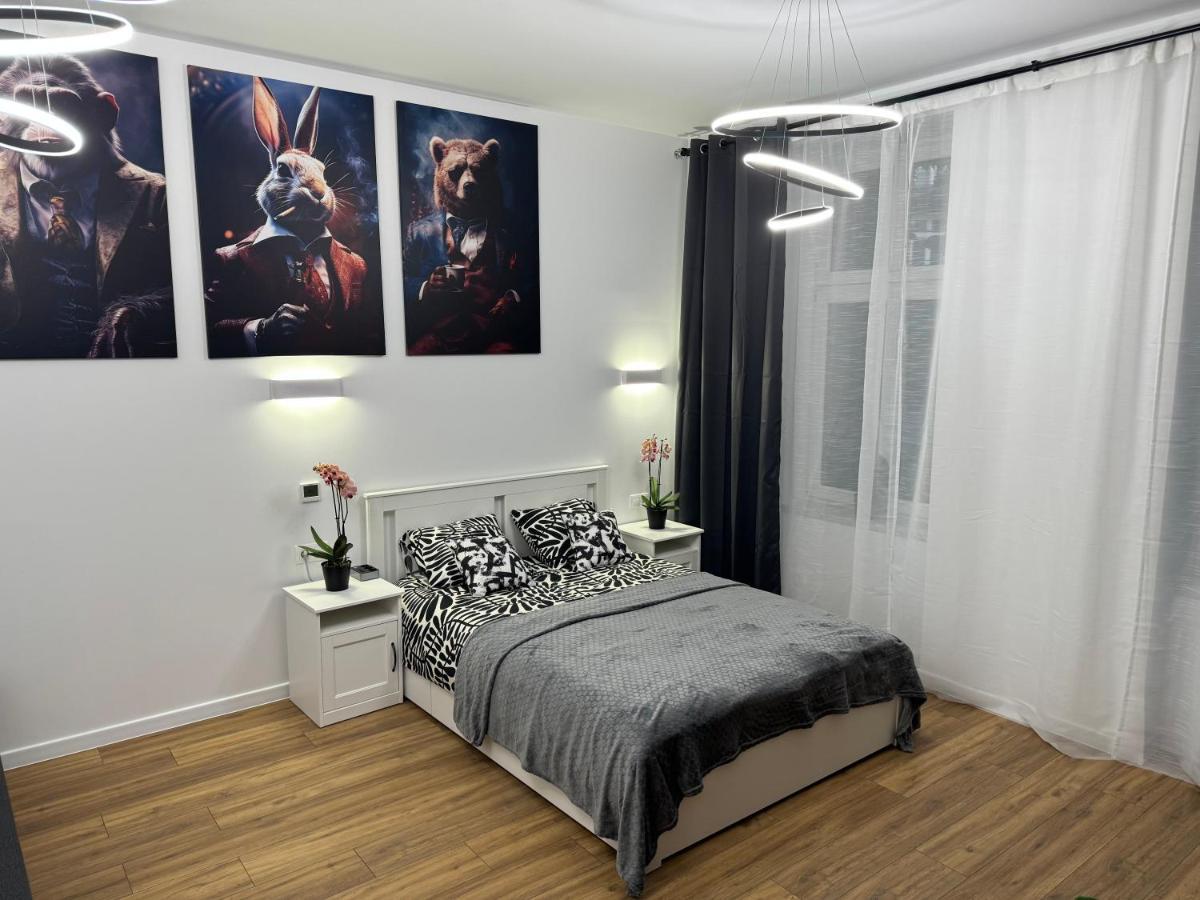 קטוביץ Chicago Apartment מראה חיצוני תמונה